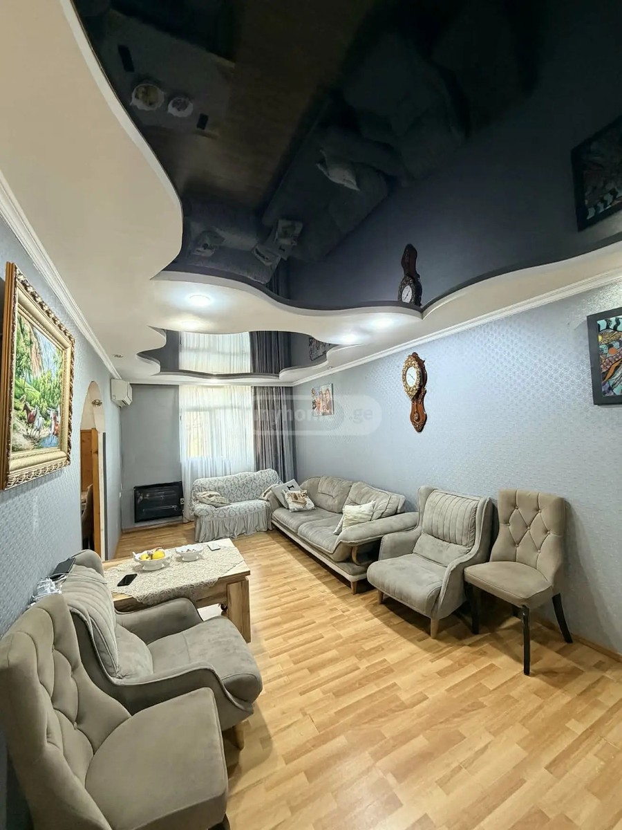 გონიოს ქ.  - 3 rooms