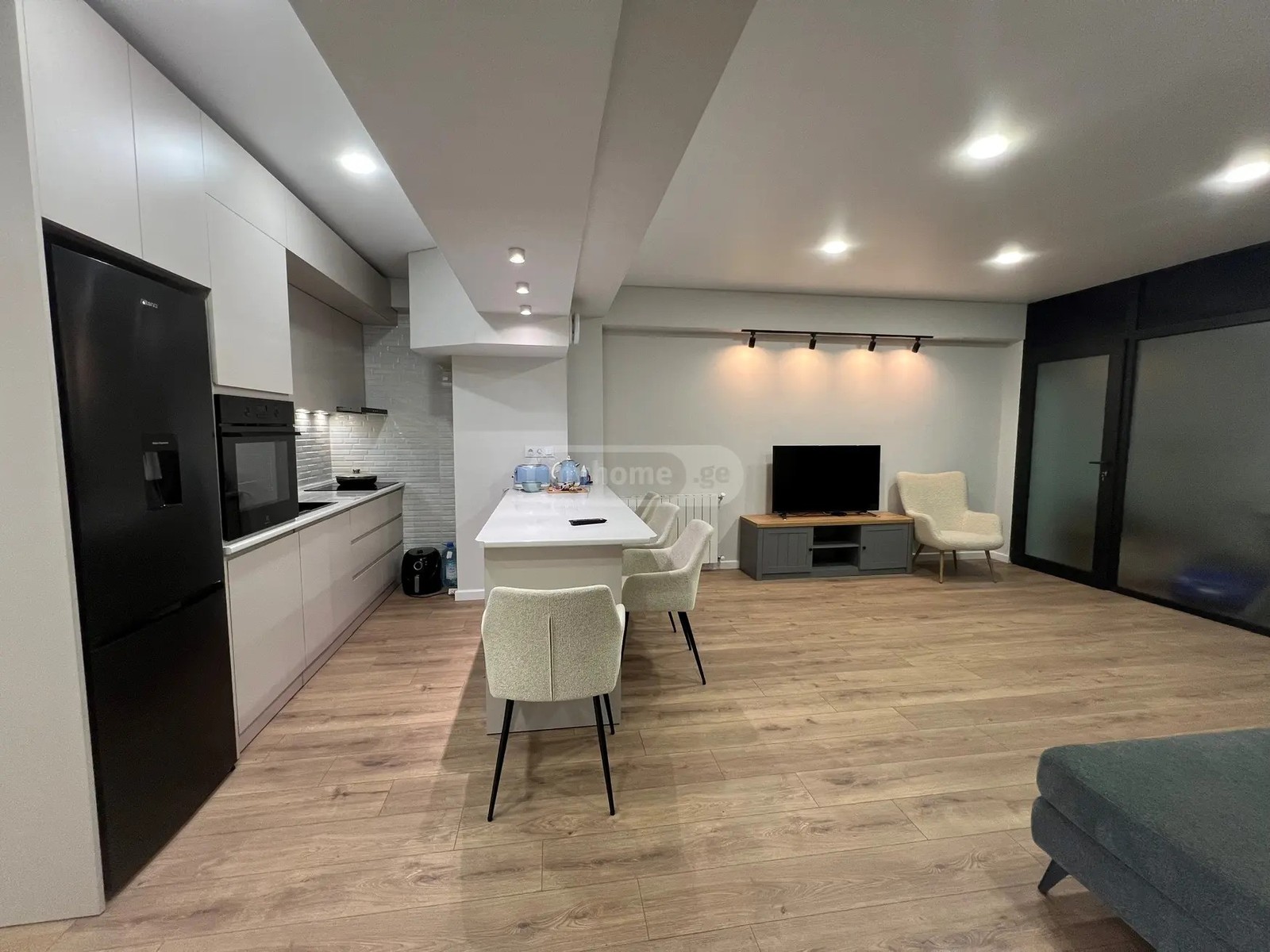 აბულაძე ი. ქ.  - 3 rooms