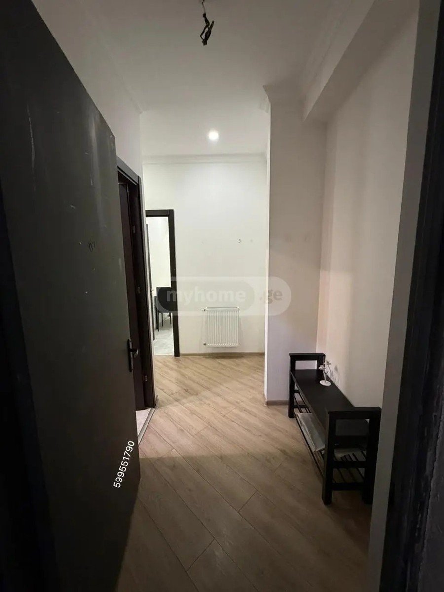 ხიზაბავრას ქ. 1 - 3 rooms