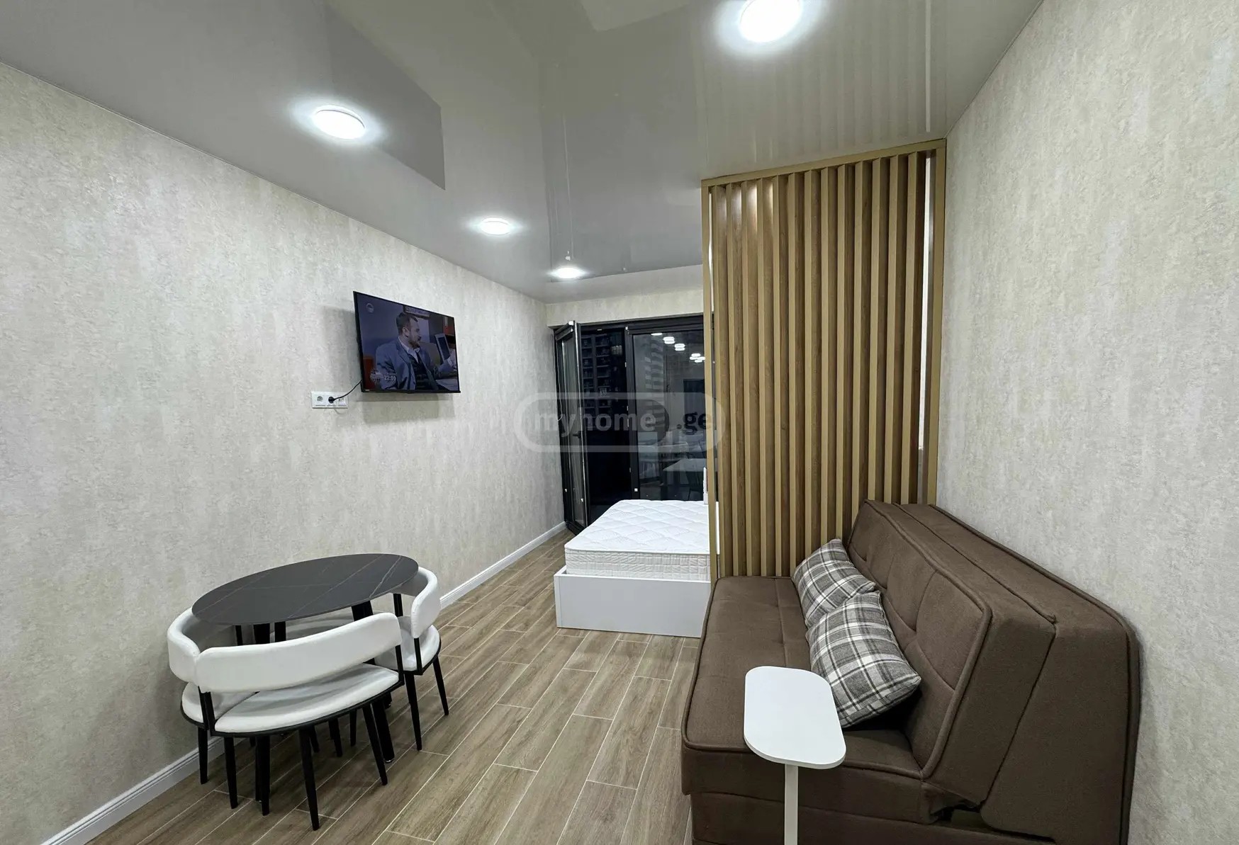 აბუსერიძე ტ. ქ.  - 1 rooms