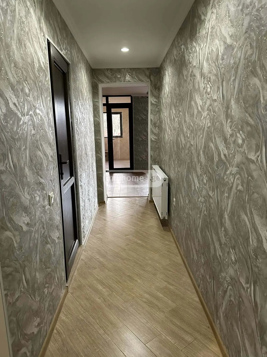 ვარლამიშვილის ქ. 4 - 3 rooms