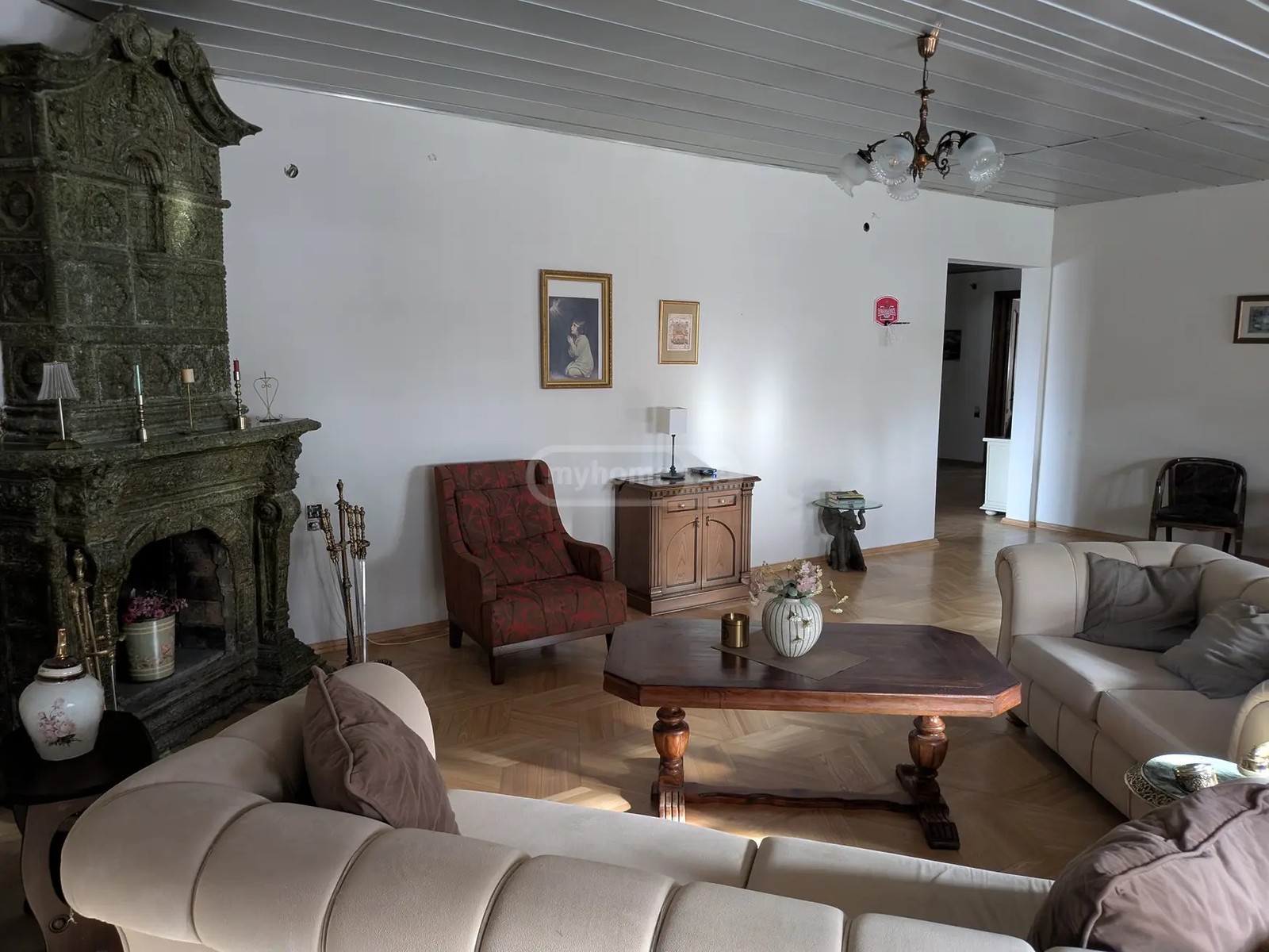 რაზმაძის ქ. 57 - 5 rooms