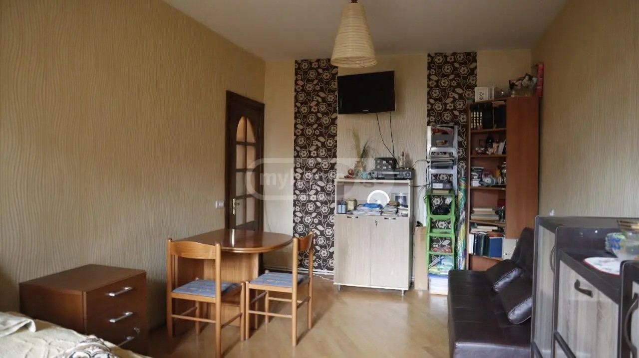 ვაჟა-ფშაველას II შეს. 37 - 1 rooms