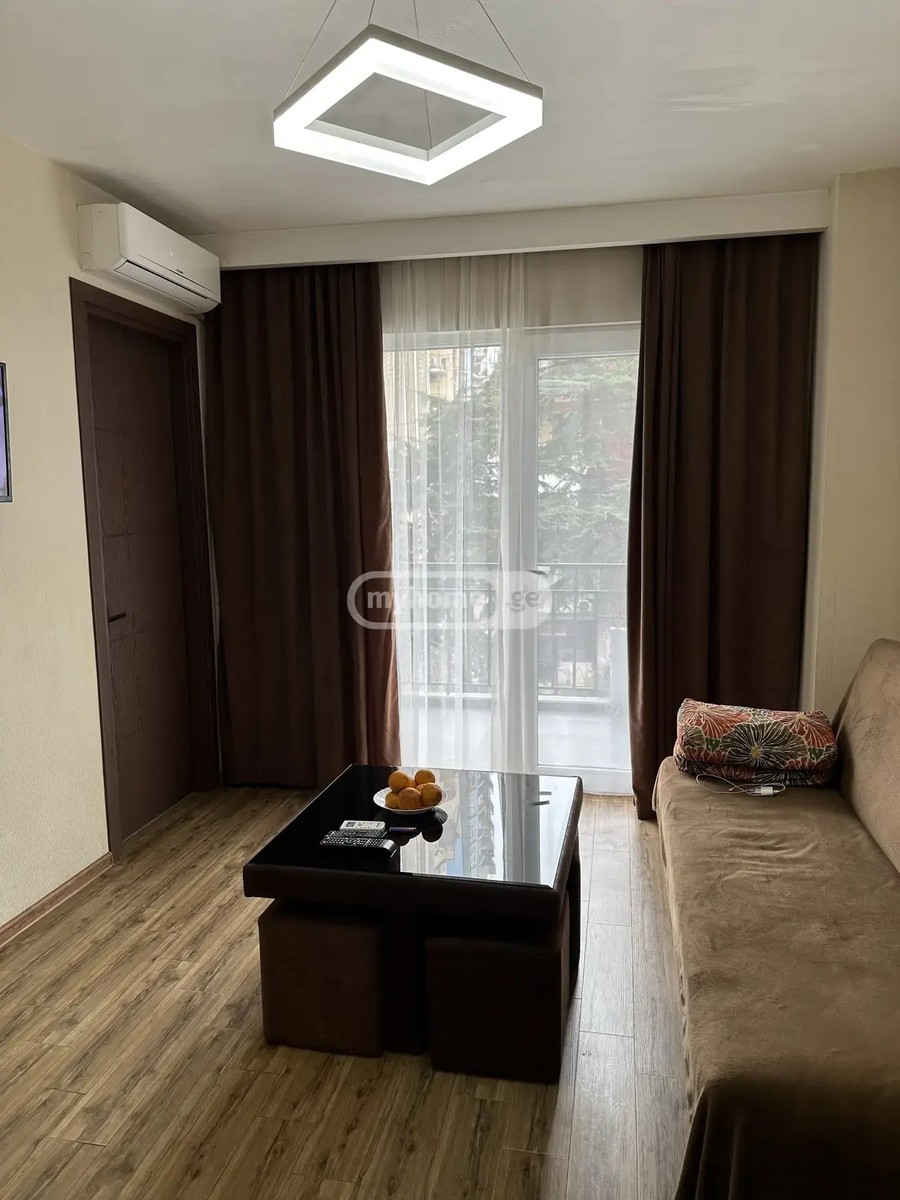ტაძრის ქ. 0 - 3 rooms