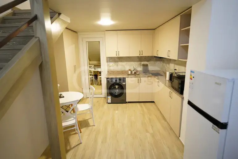 აღმაშენებელი დ. გამზირი 1 - 2 rooms