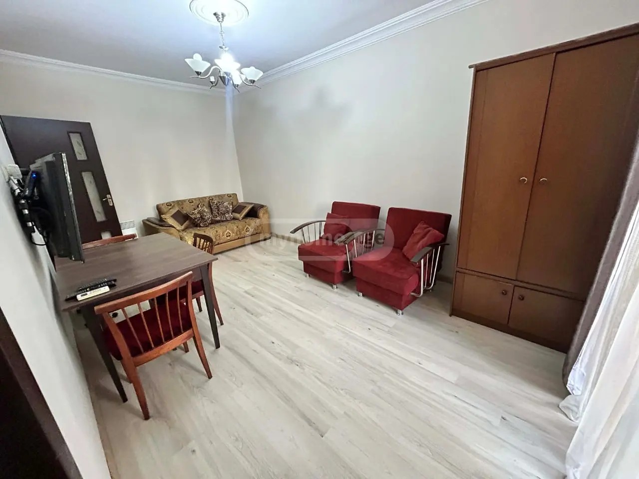 ჭავჭავაძე ი. ქ. 27 - 1 rooms
