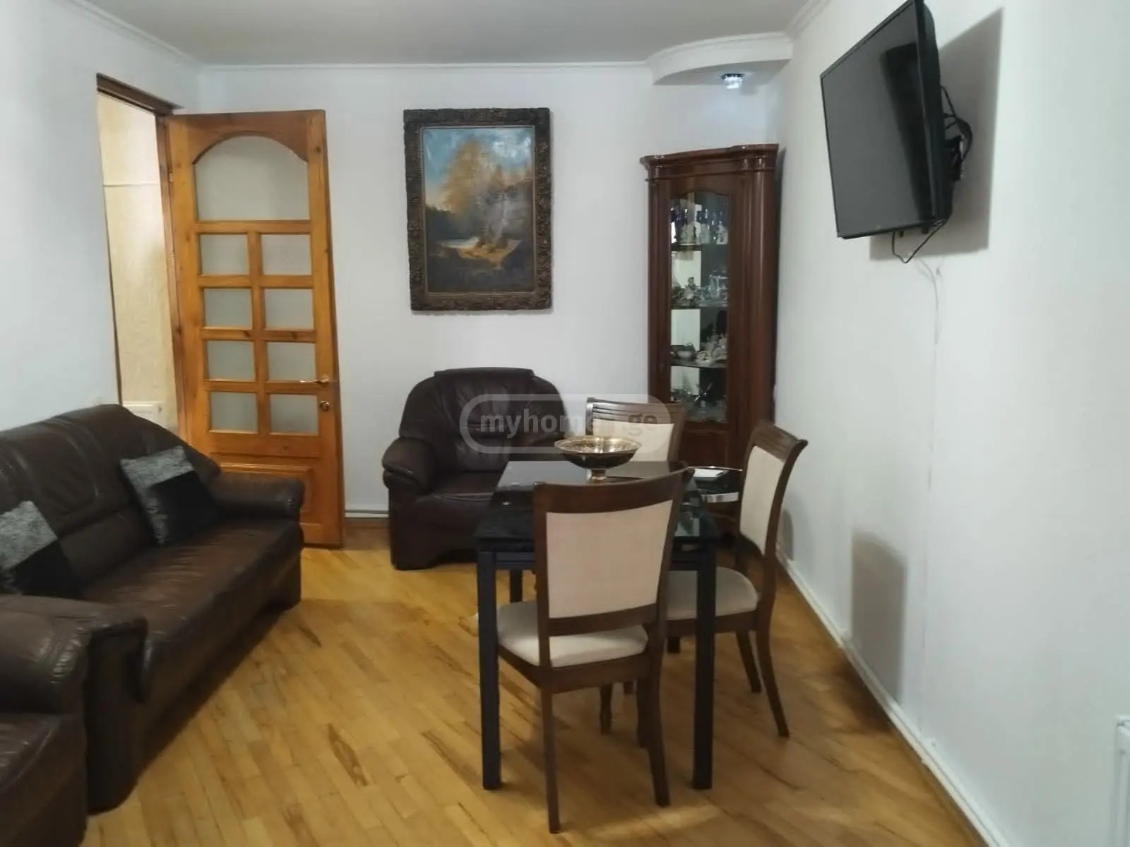წერეთლის გამზ. 9 - 3 rooms