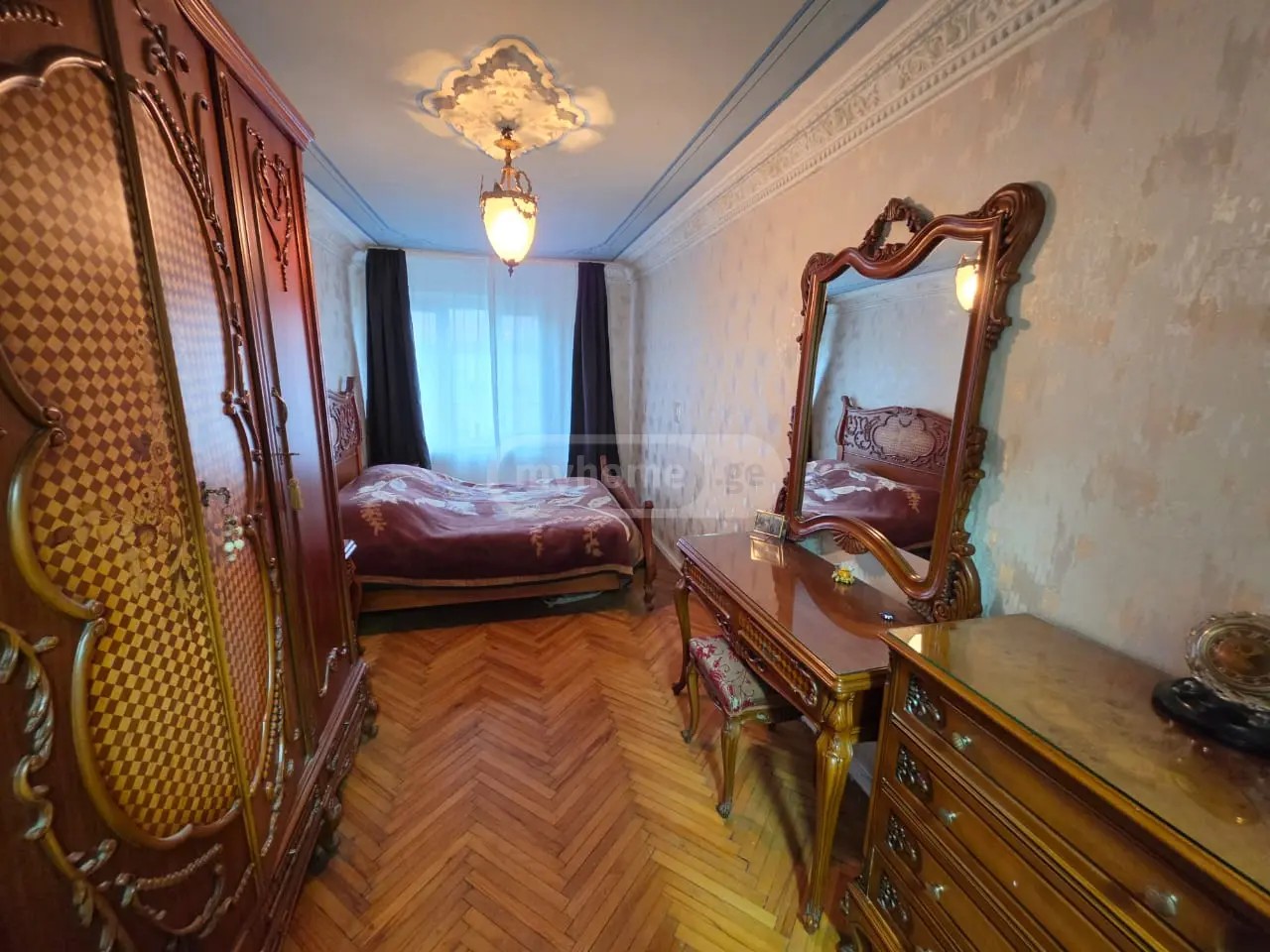 ჭავჭავაძის გამზ. 20 - 6 rooms