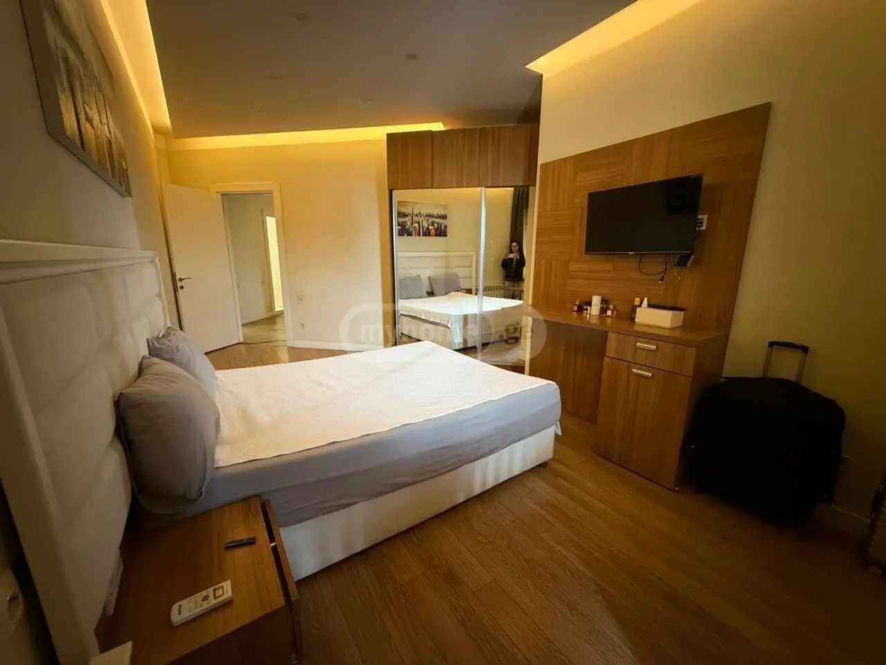 ჭავჭავაძე ი. ქუჩა 1 - 3 rooms