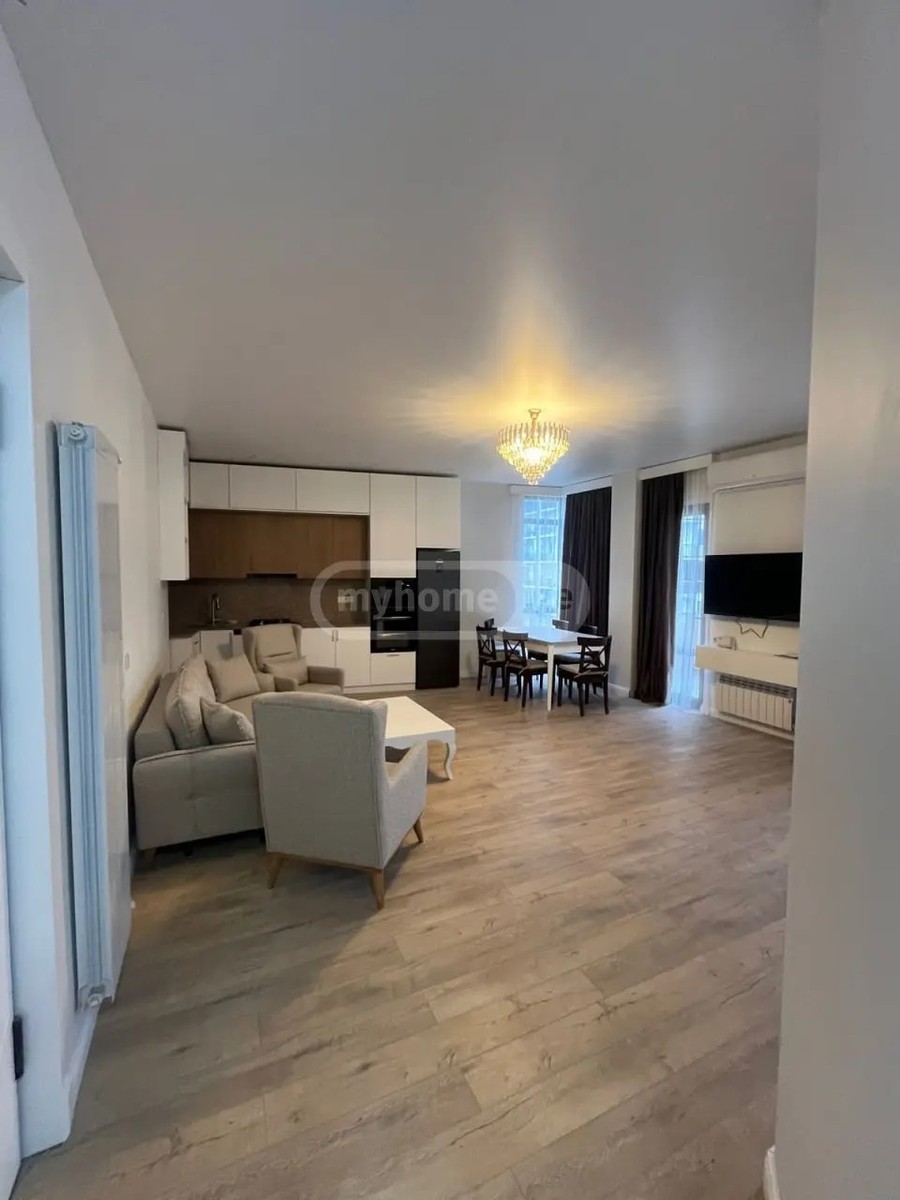 ლეონიძე გ. ქ. 8 - 3 rooms