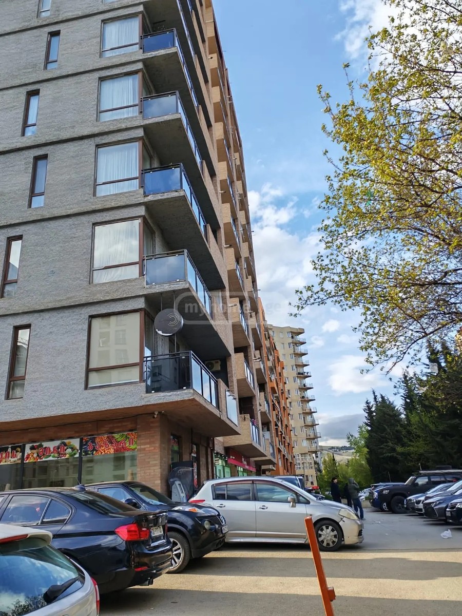 პეტრე იბერის ქ. 8 - 1 rooms