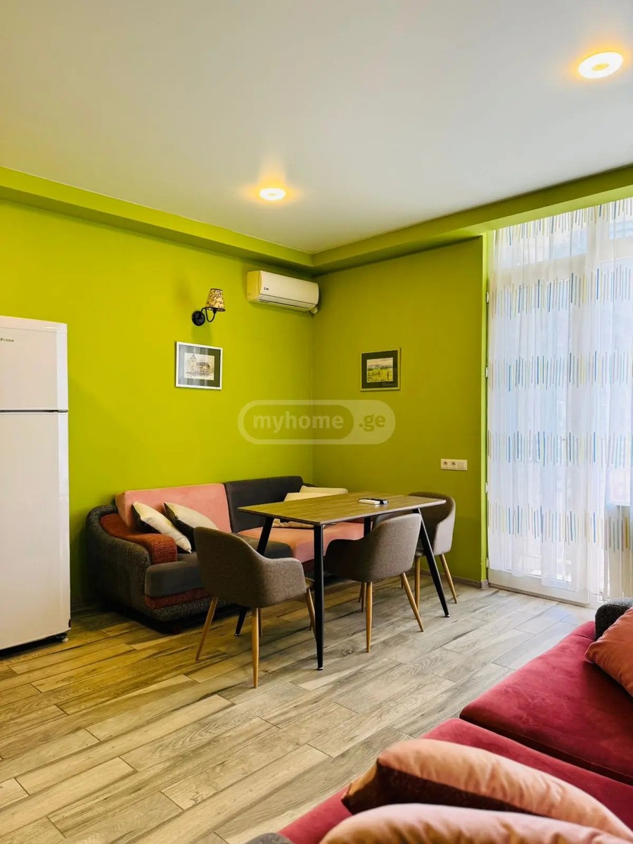 ხიმშიაშვილი შ. ქ. 4 - 3 rooms