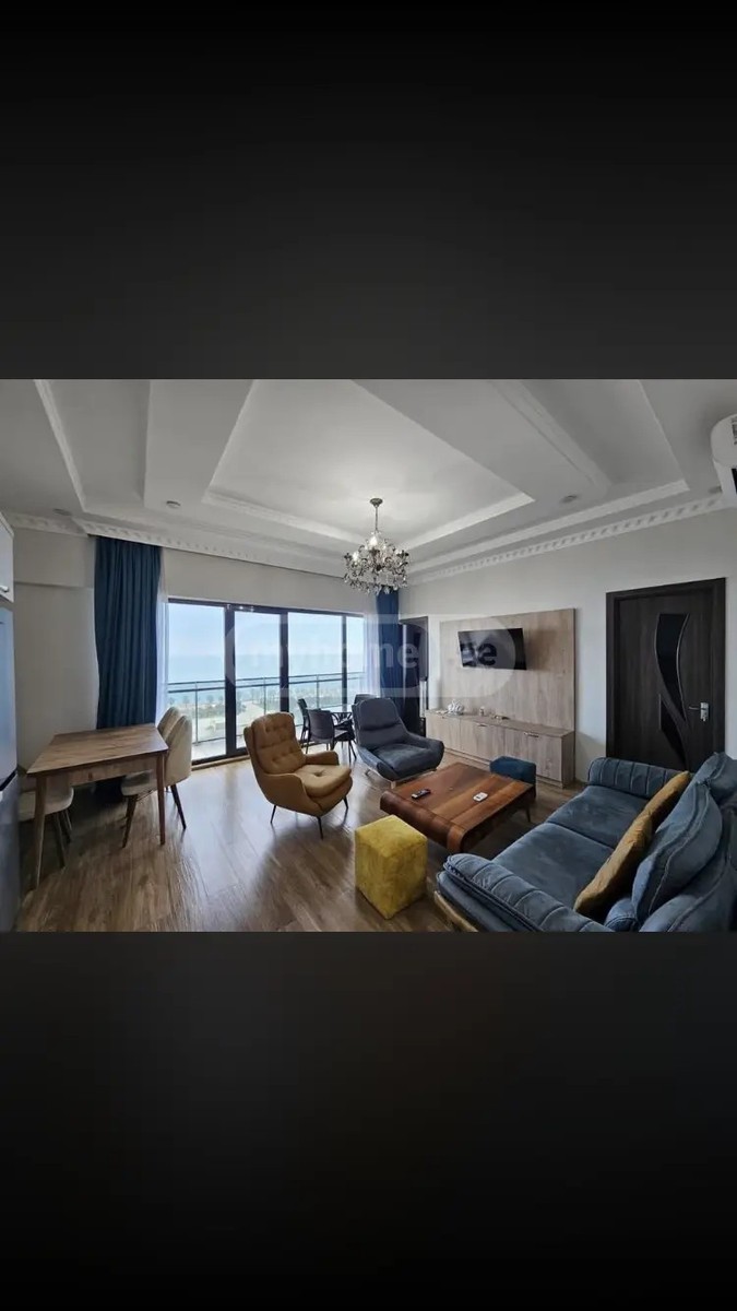 კაჩინსკი ლ. და მ. ქ. 3 - 3 rooms