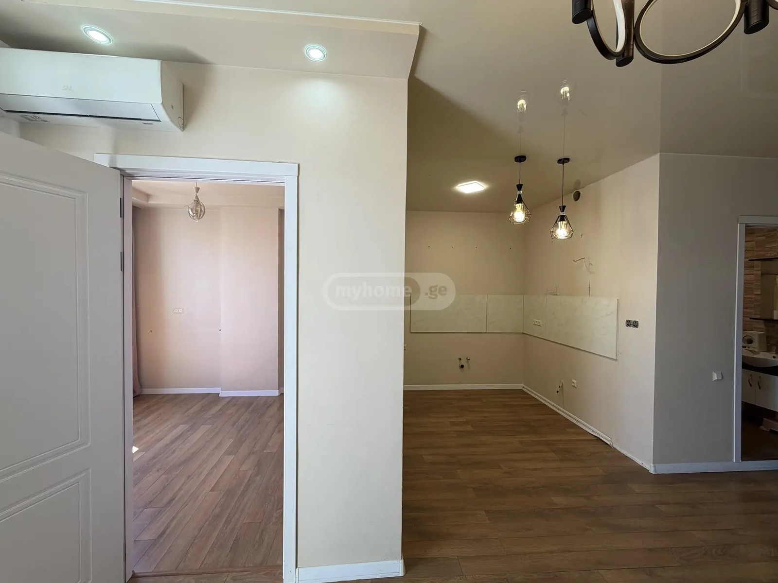 ლეონიძის ქ. 2დ - 2 rooms