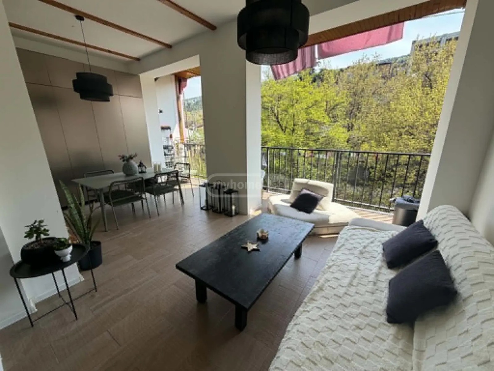 აბაშიძე ი. ქ. 42 - 4 rooms