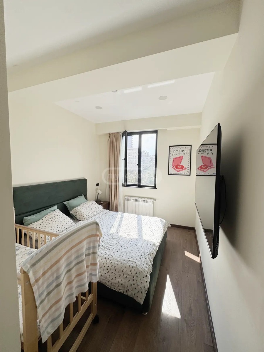 პოლიტკოვსკაია ა. ქ. (ჯიქია) 65 - 3 rooms