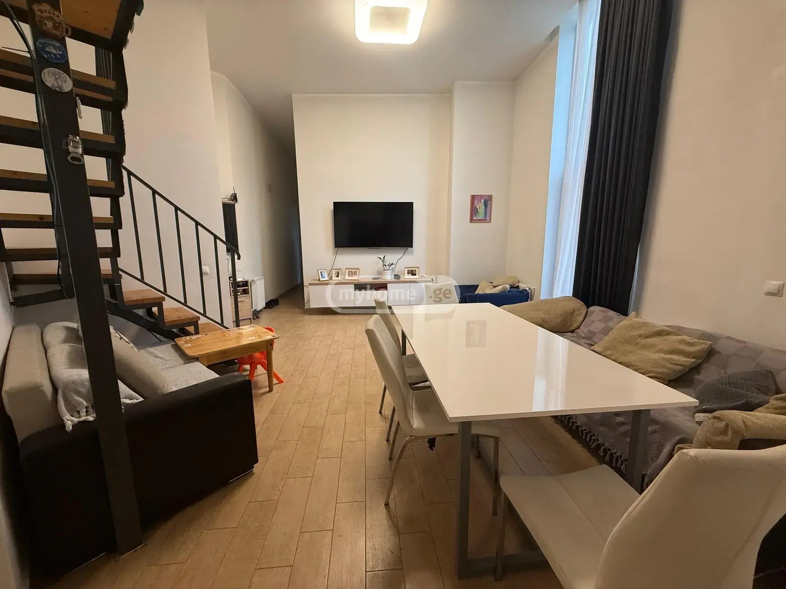 ჭავჭავაძე ი. გამზირი  - 4 rooms