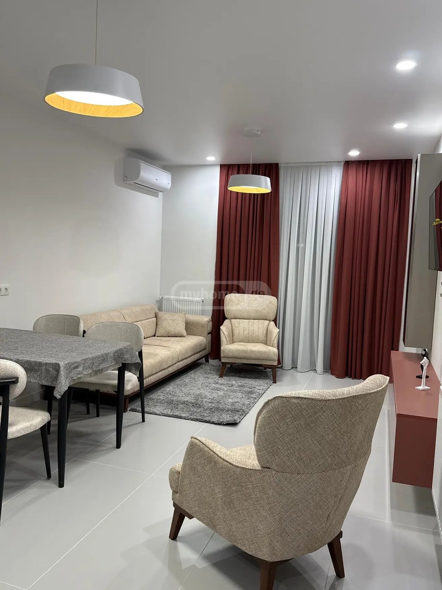 პუშკინი ა. ქ.  - 3 rooms