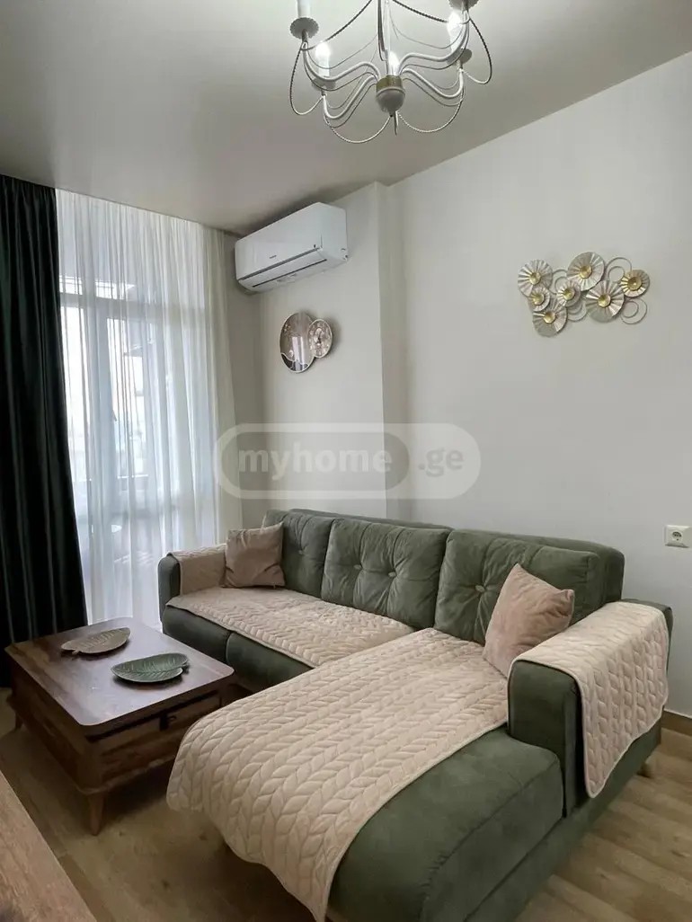 აბუსერიძე ტ. ქ. 5 - 3 rooms