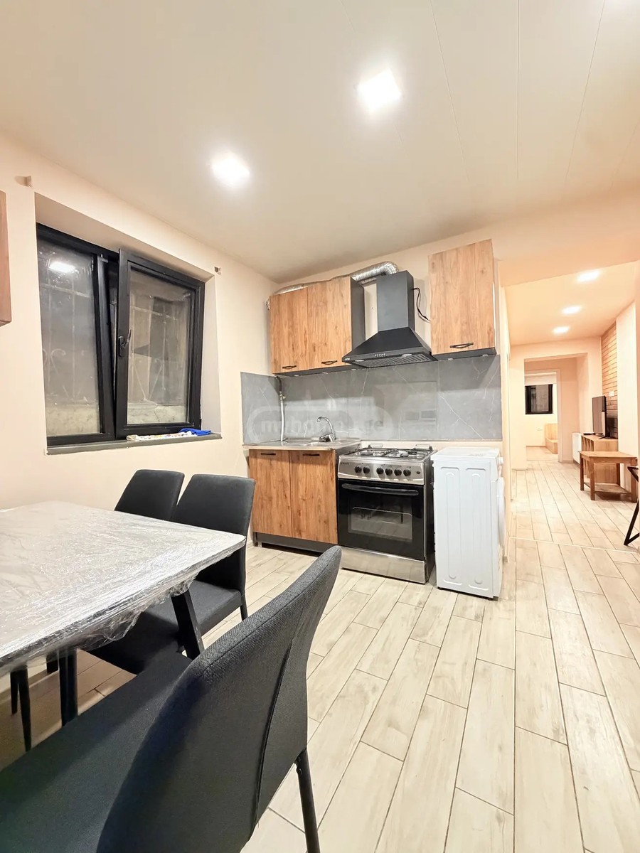 კარტოზია გ. ქ. 3 - 3 rooms
