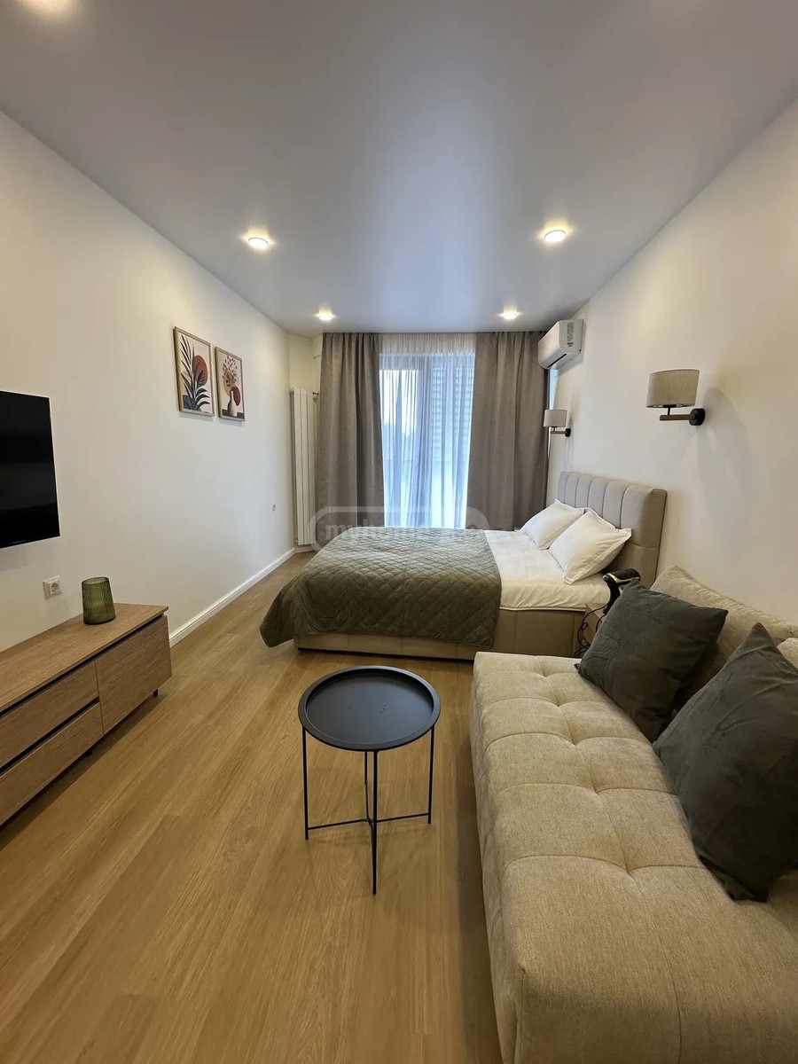 აბუსერიძე ტ. ქ. 13 - 1 rooms