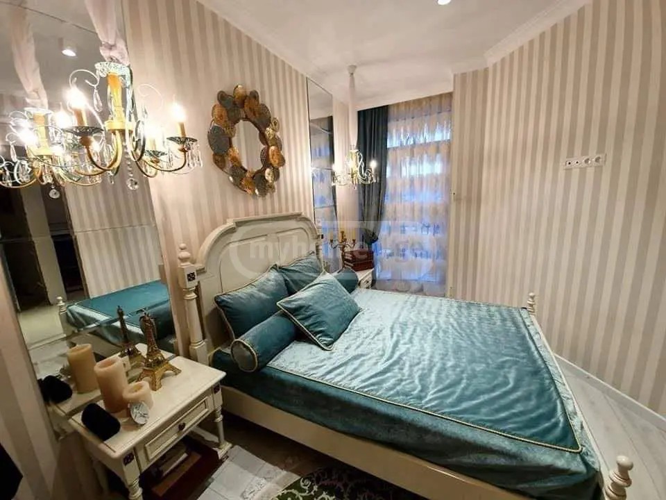 პუშკინი ა. ქ.  - 3 rooms
