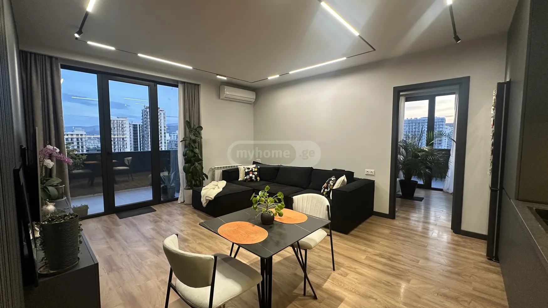 აღმაშენებლის ხეივ. 188 - 3 rooms