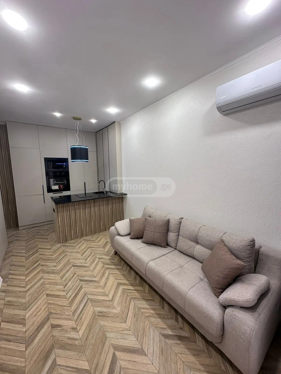 აღმაშენებლის ქ. 13 - 2 rooms