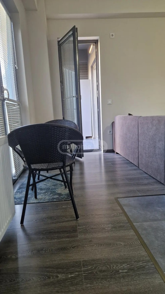 ნუცუბიძის ქ.  82 - 3 rooms