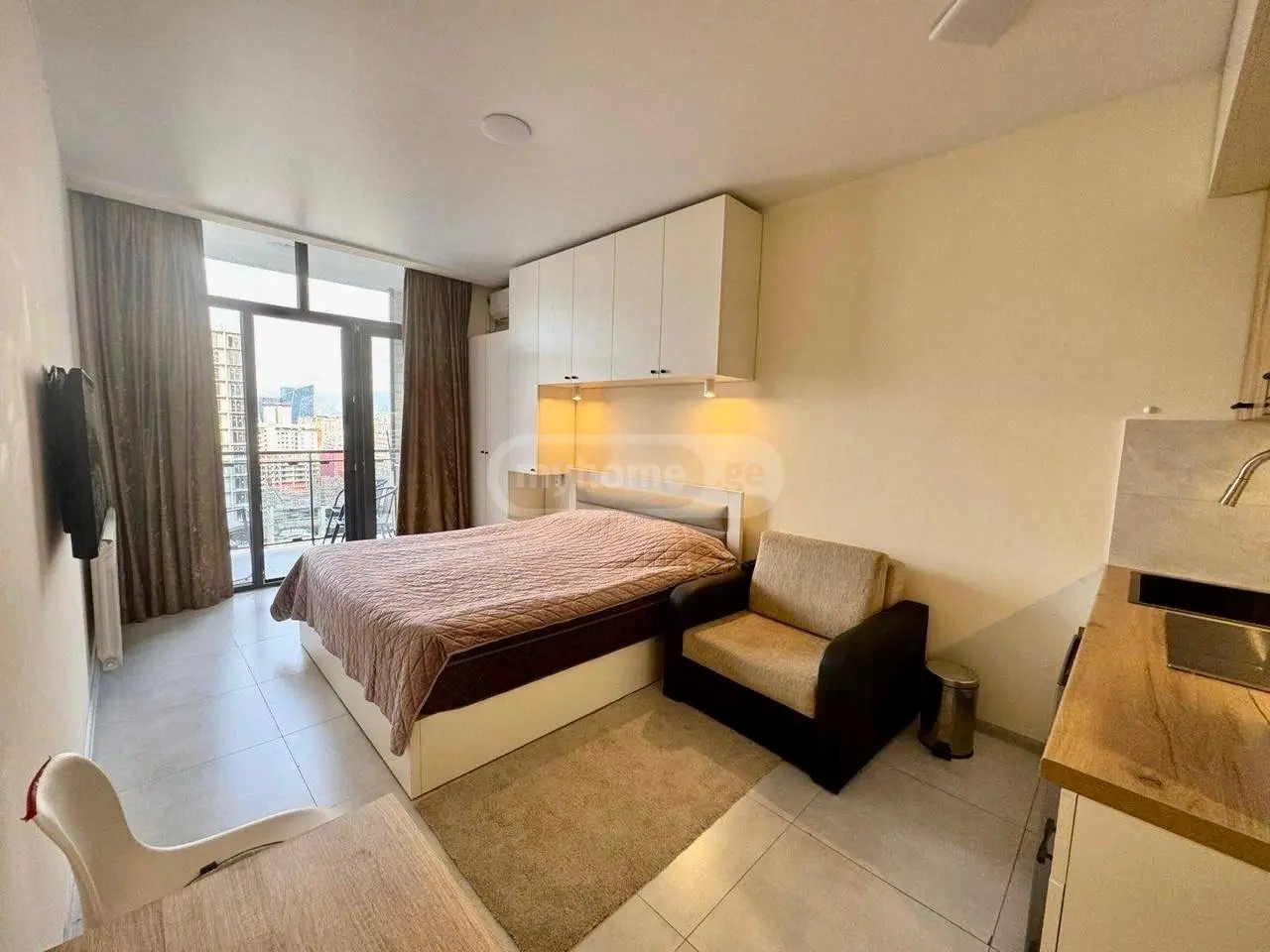 ანგისის 3 ჩიხი 8 - 1 rooms