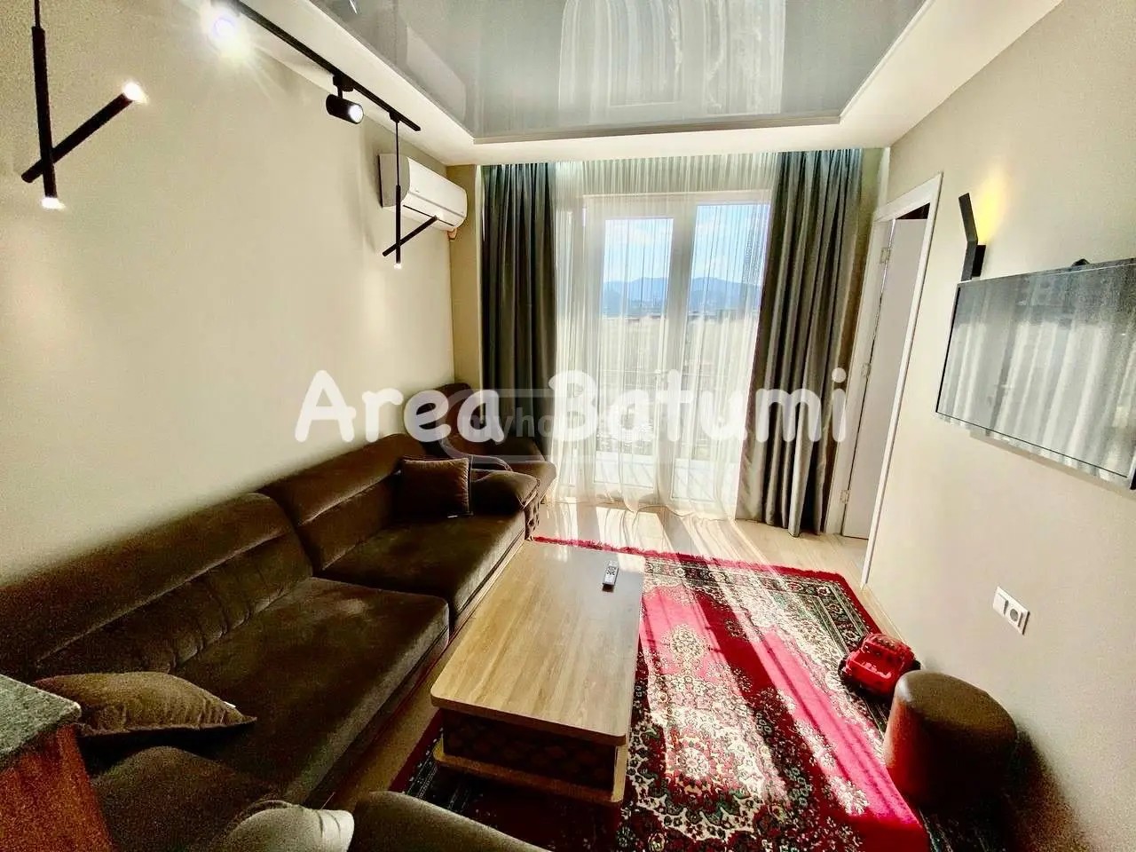 აეროპორტის გზატკეცილი 8 - 3 rooms