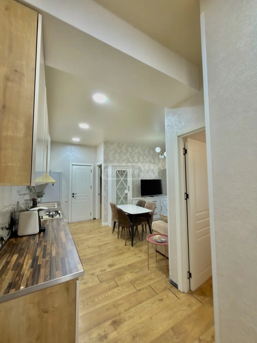 სუხიშვილის ქ. 5 - 3 rooms