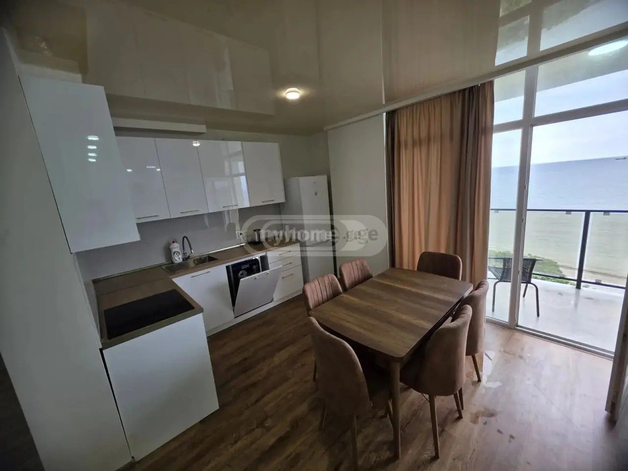 თამარ მეფის გამზ. 48 - 3 rooms