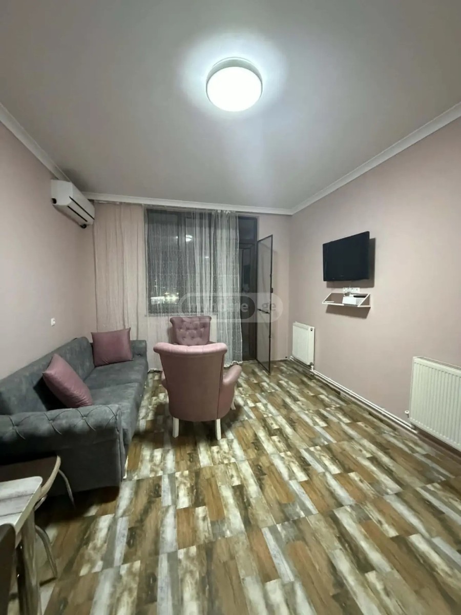 ფრიდონ ხალვაშის ქუჩა 20 - 2 rooms