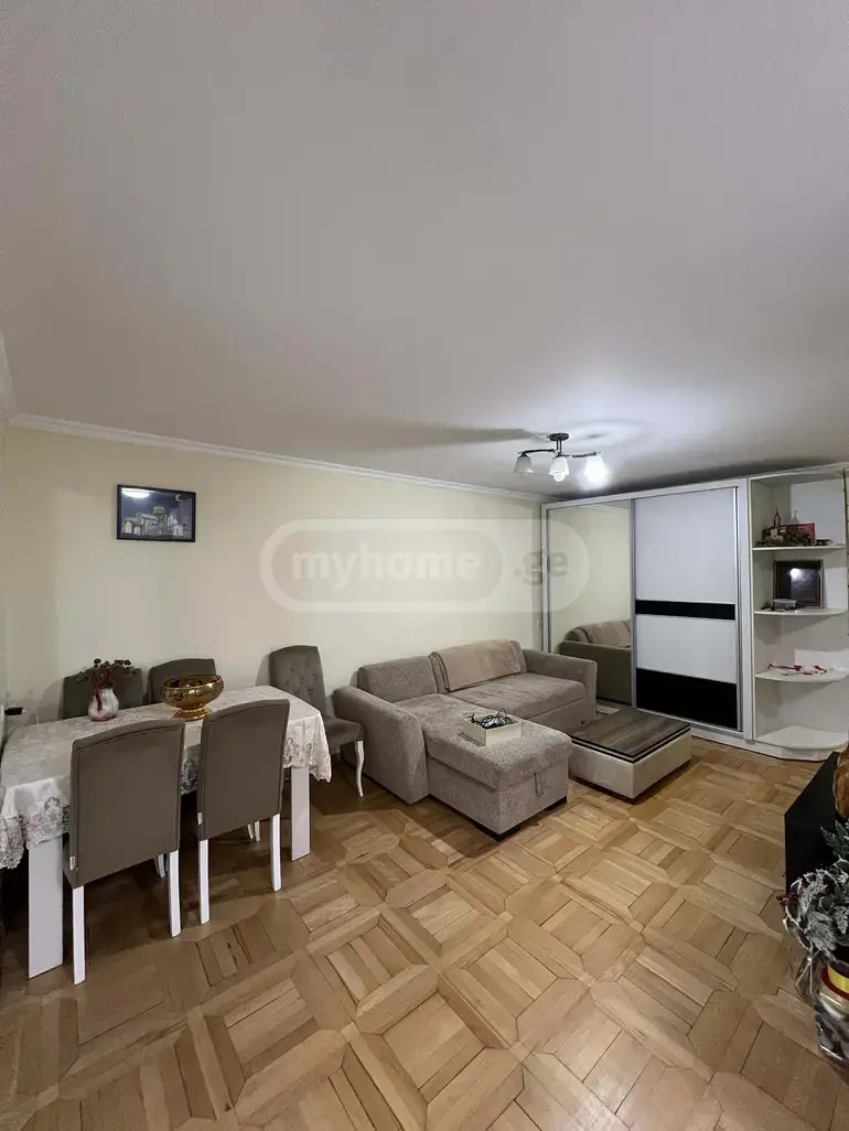 აღმაშენებელი დ. გამზირი  - 2 rooms