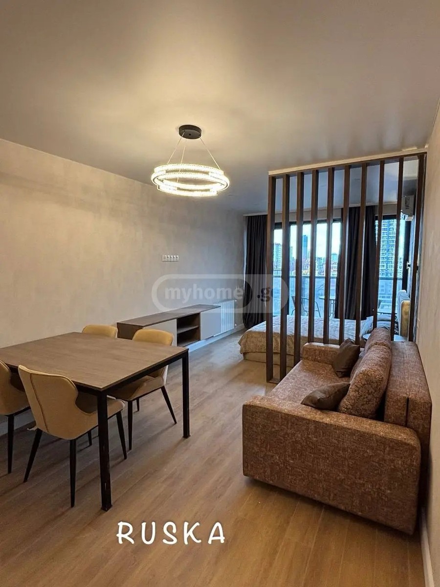 აბუსერიძე ტ. ქ. 13 - 1 rooms