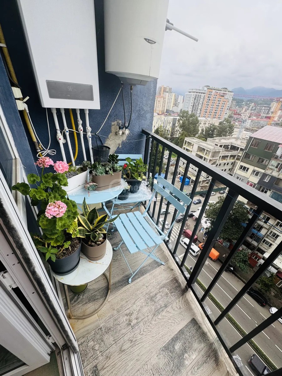 აბუსერიძე ტ. ქ. 5 - 2 rooms