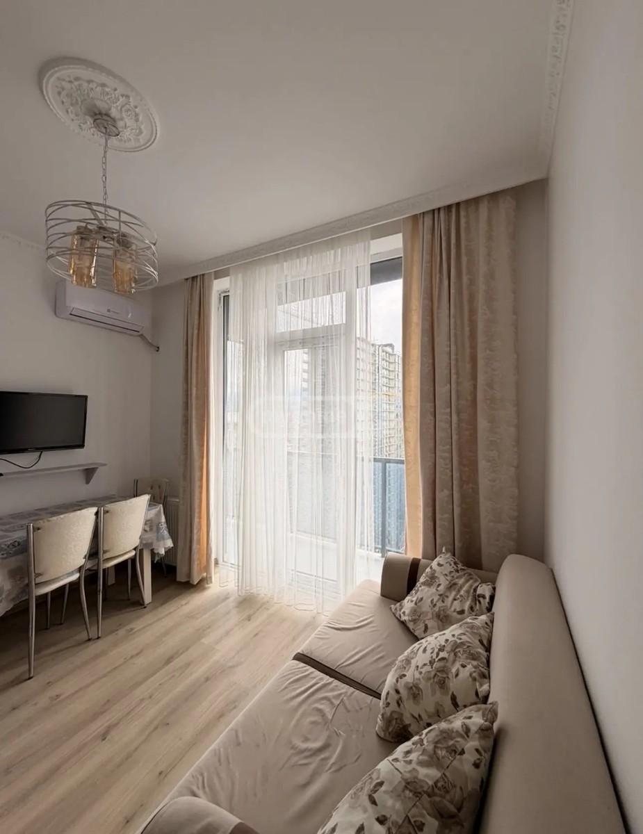 ანგისის II ჩიხი 8 - 2 rooms
