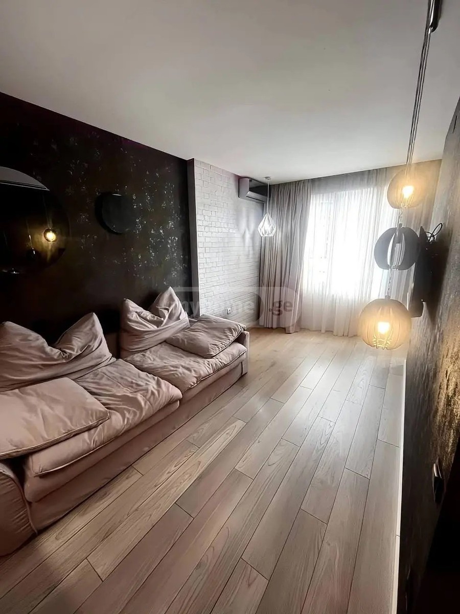 ანგისის ქ. 13 - 2 rooms
