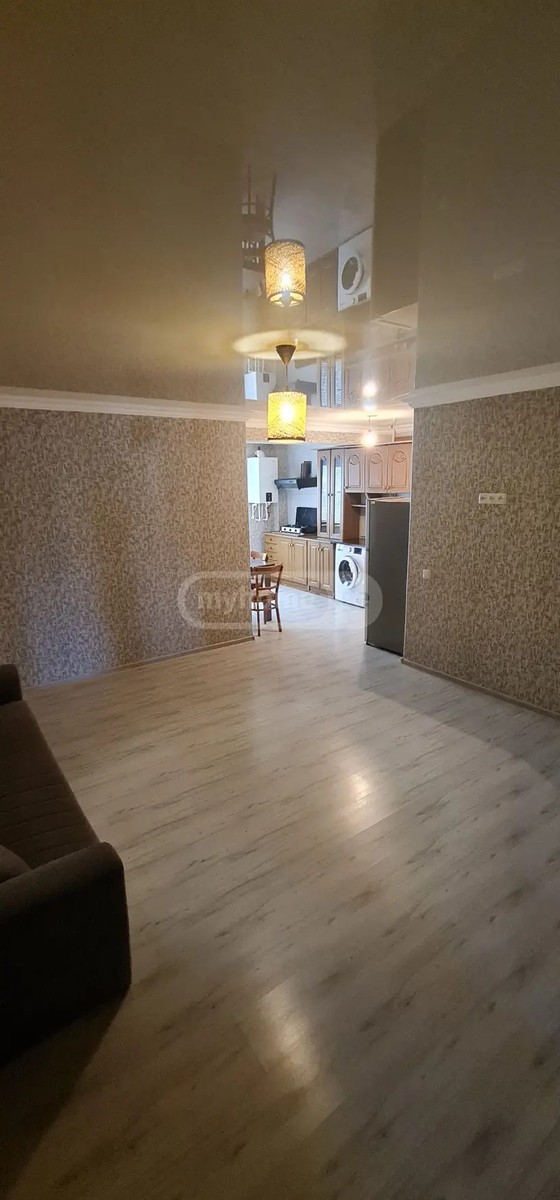 ჭავჭავაძის გამზ. 52 - 3 rooms