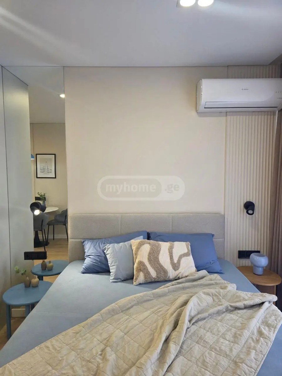 აბუსერიძე ტ. ქ.  - 1 rooms
