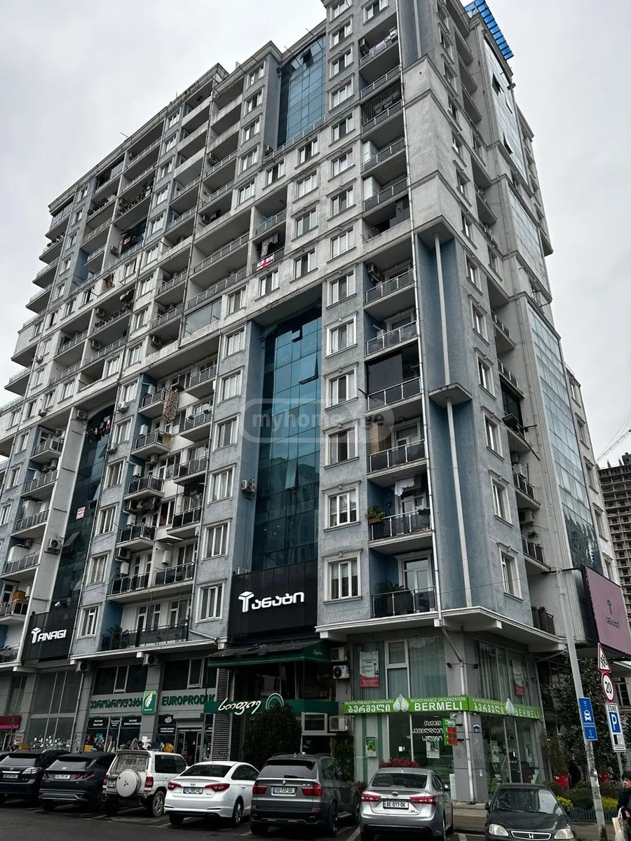 ჯავახიშვილის ქ. 3 - 3 rooms