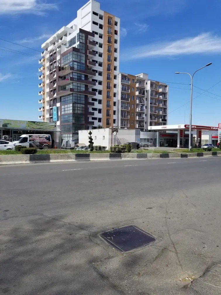 გურამიშვილის გამზ. 8ა - 3 rooms