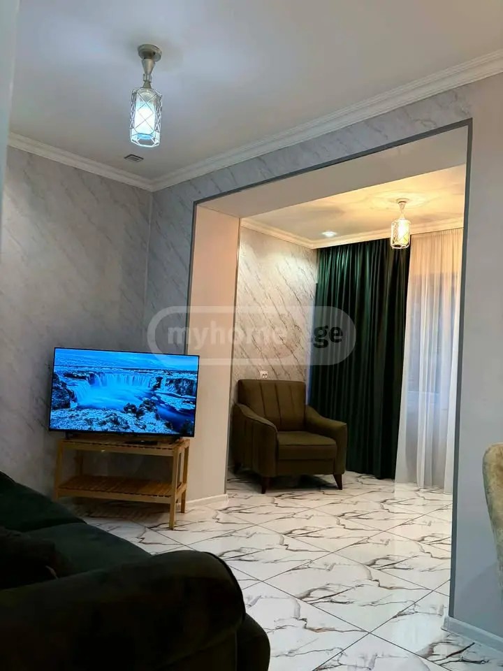 აბუსერიძე ტ. ქ. 31 - 3 rooms