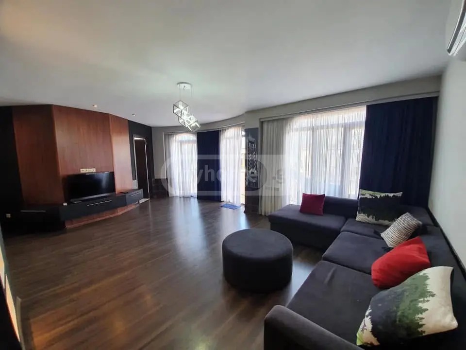 გორგასალი ვ. ქ.  - 3 rooms