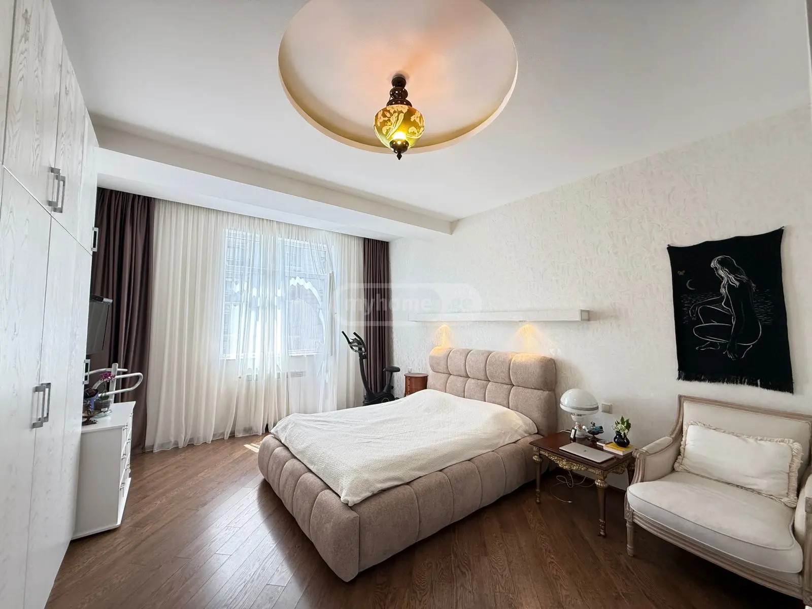 მიქელაძე ლ. ქუჩა  - 4 rooms