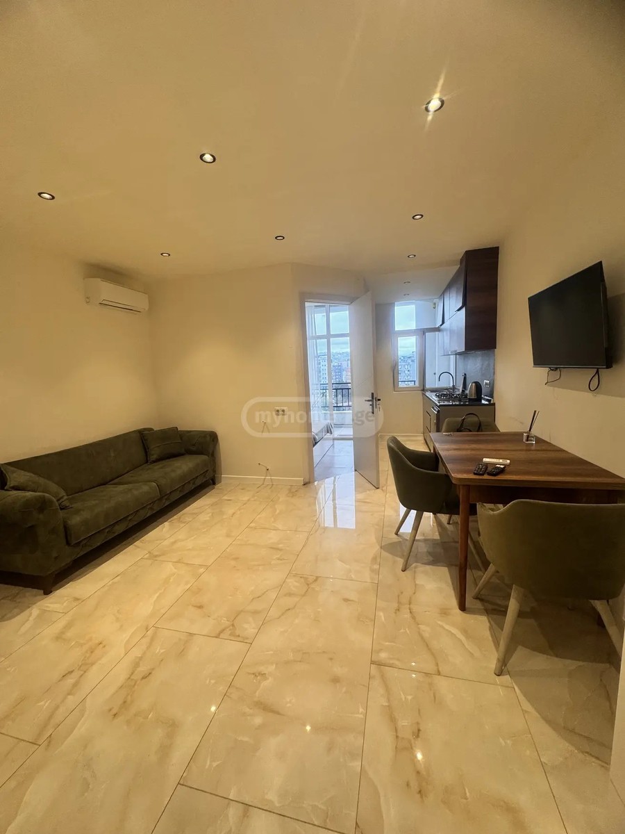 აბუსერიძე ტ. ქ. 36 - 2 rooms