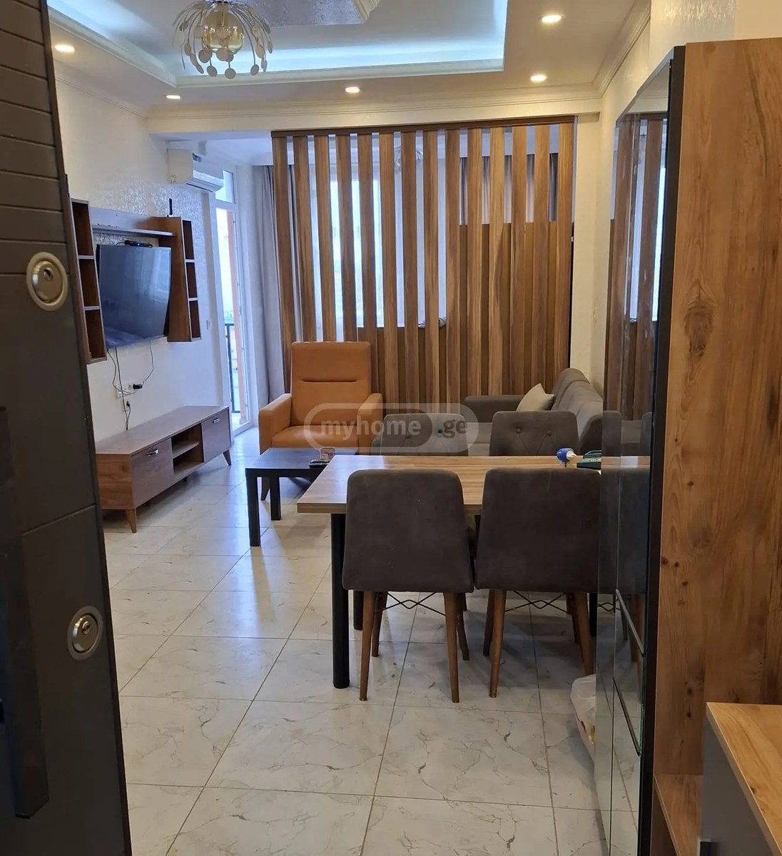 ასათიანი ლუ. ქ. 61 - 3 rooms