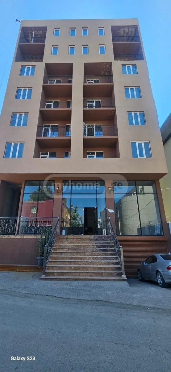 შარაშიძე მ. II ჩიხ. 18 - 4 rooms