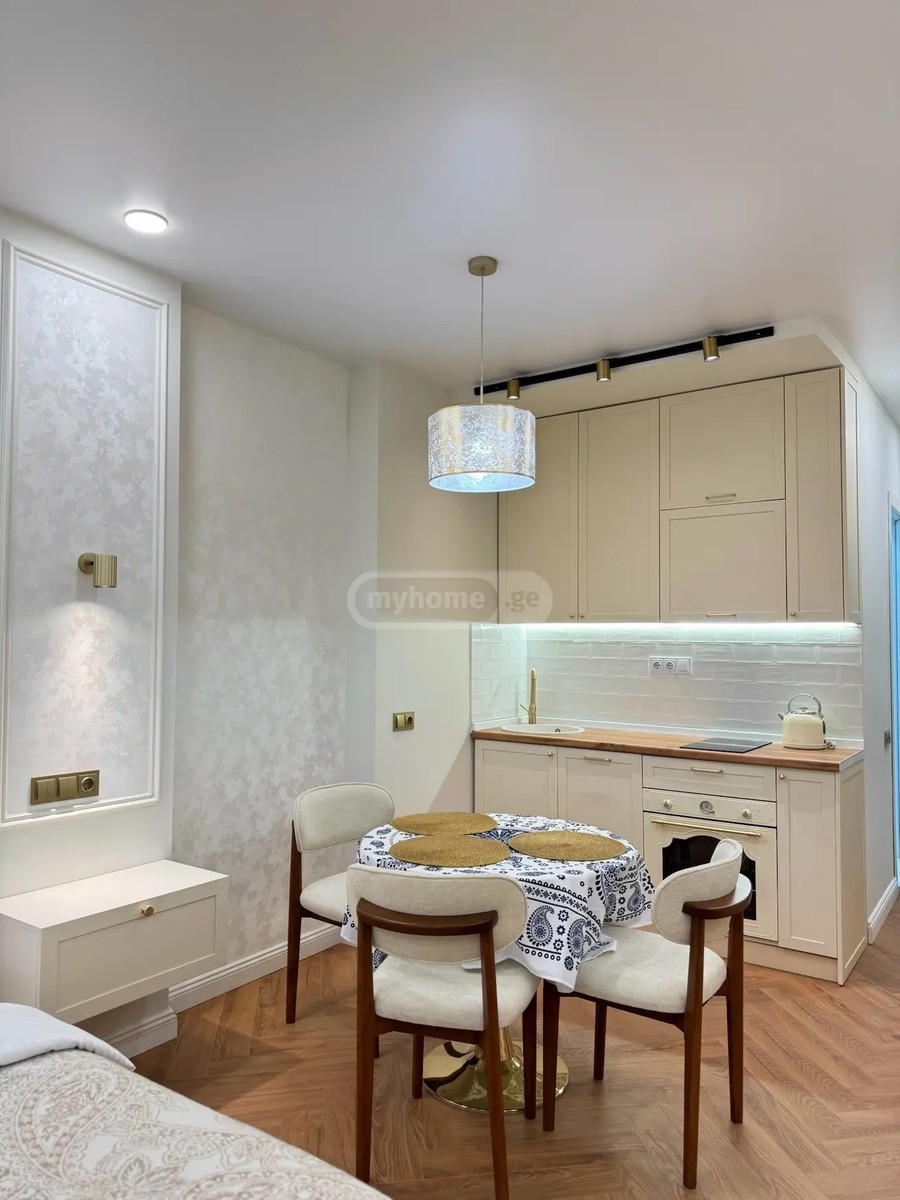 ანგისის II ჩიხი 10 - 1 rooms